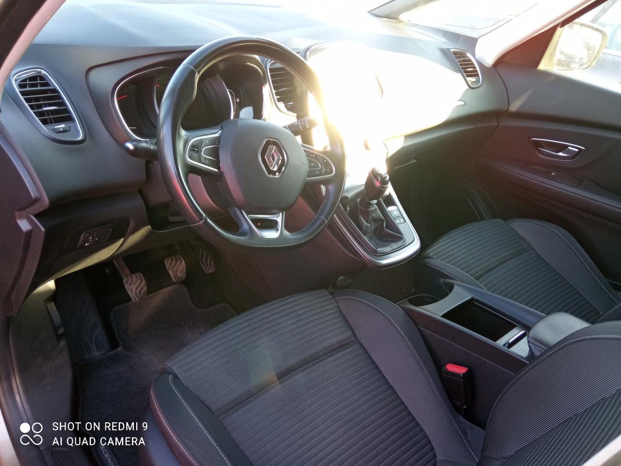 Renault Grand Scenic blue 7 posti 1.8 dci 120cv