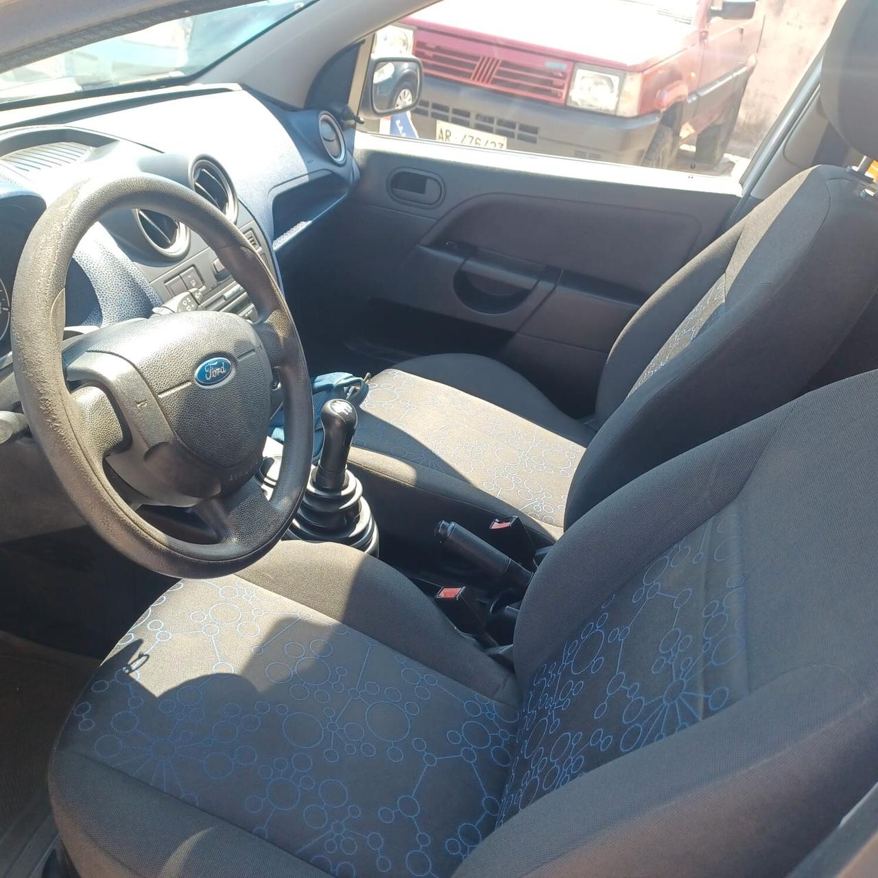 150298 KM FIESTA 1.2 CONDIZIONI ECCELLENTI NEOPATENTATI