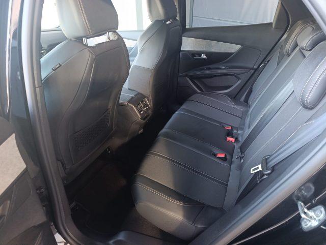 PEUGEOT 3008 PureTech Turbo 130 S&S GT