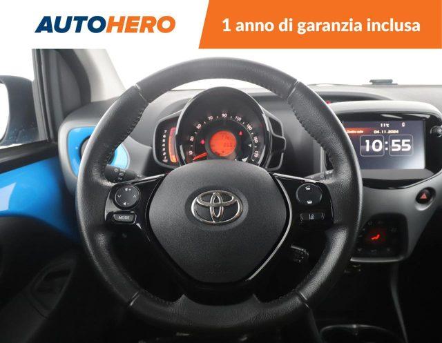 TOYOTA Aygo Connect 1.0 VVT-i 72 CV 5 porte x-play