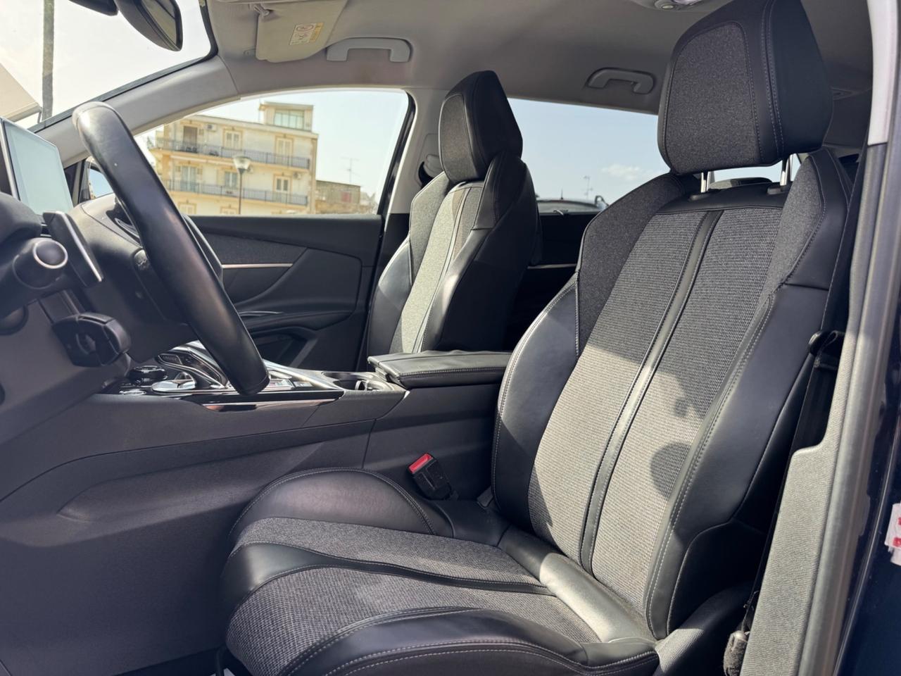 PEUGEOT 5008 1.6 BLUEHDI 120 CV EAT6 ALLURE 7 POSTI