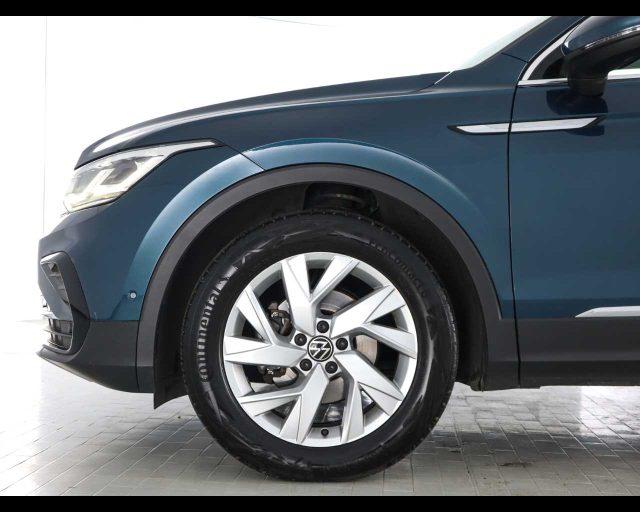 VOLKSWAGEN Tiguan 2.0 TDI 150 CV SCR DSG Elegance