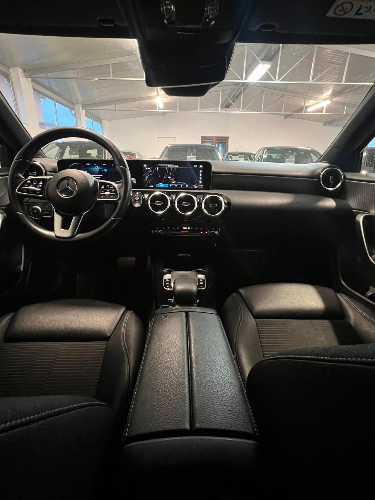 Mercedes-benz A 180 d Automatic Business Extra