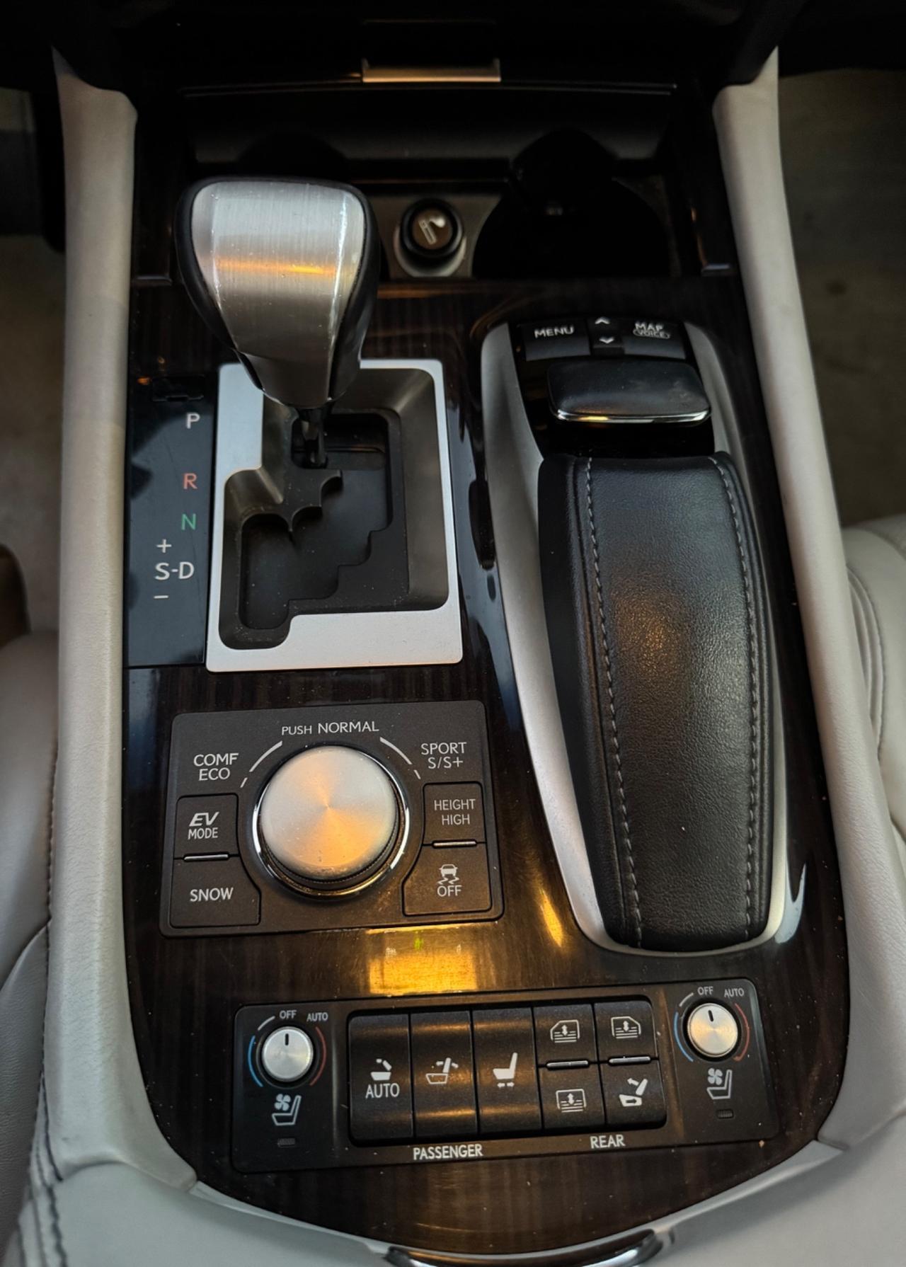 Lexus LS 600h L 5.0 Hybrid Full Optional !