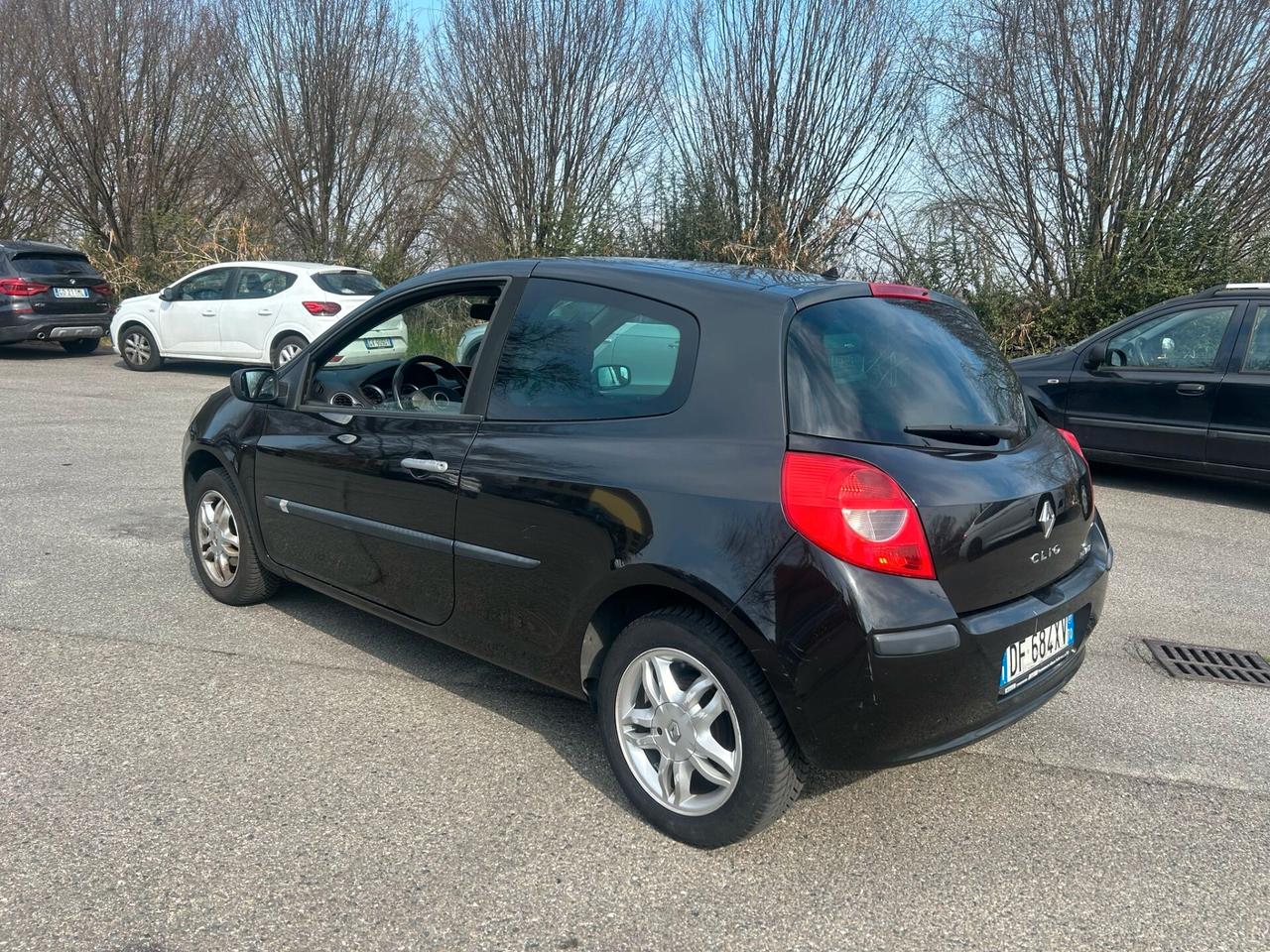 Renault Clio 1.2 benzina