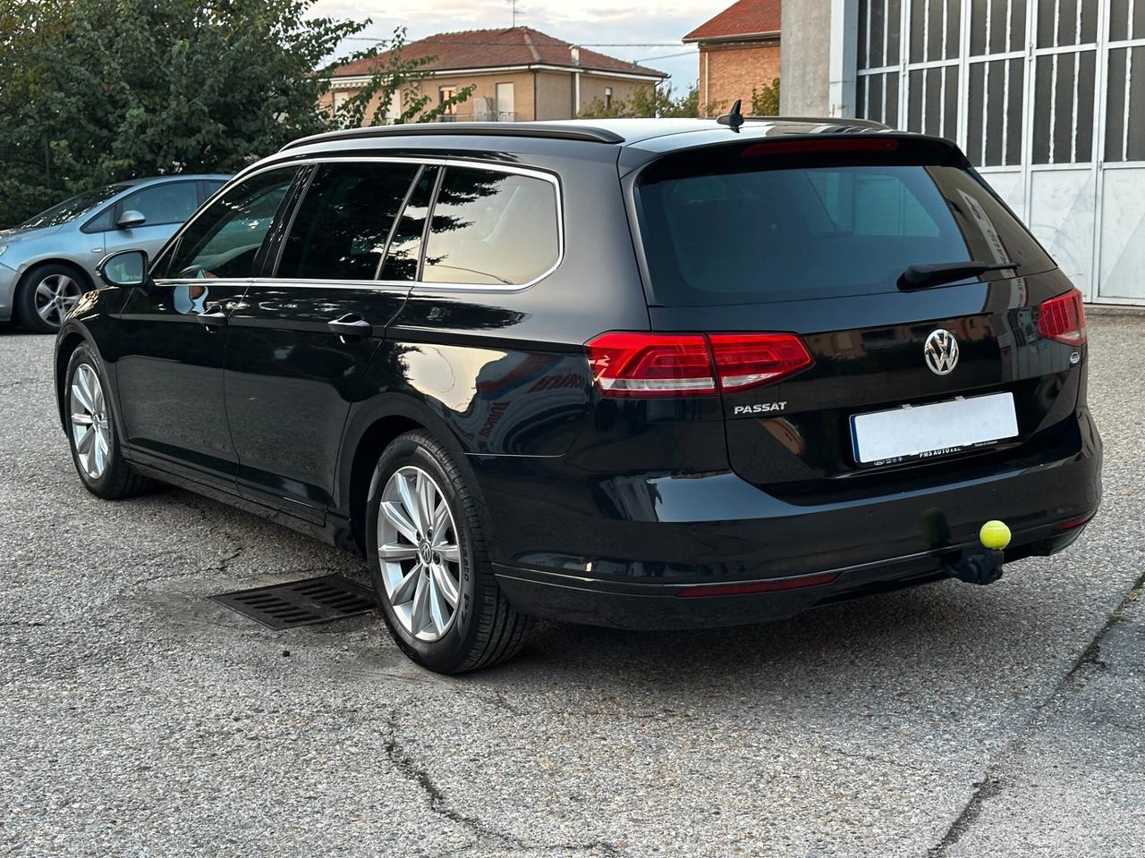 Volkswagen Passat Variant 2.0 TDI DSG Business BlueMotion Tech