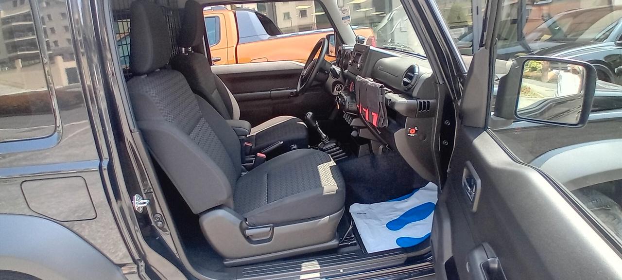 Suzuki Jimny 1.5 5MT PRO (N1)