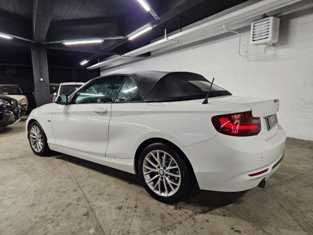 BMW 220 i Cabrio Sport