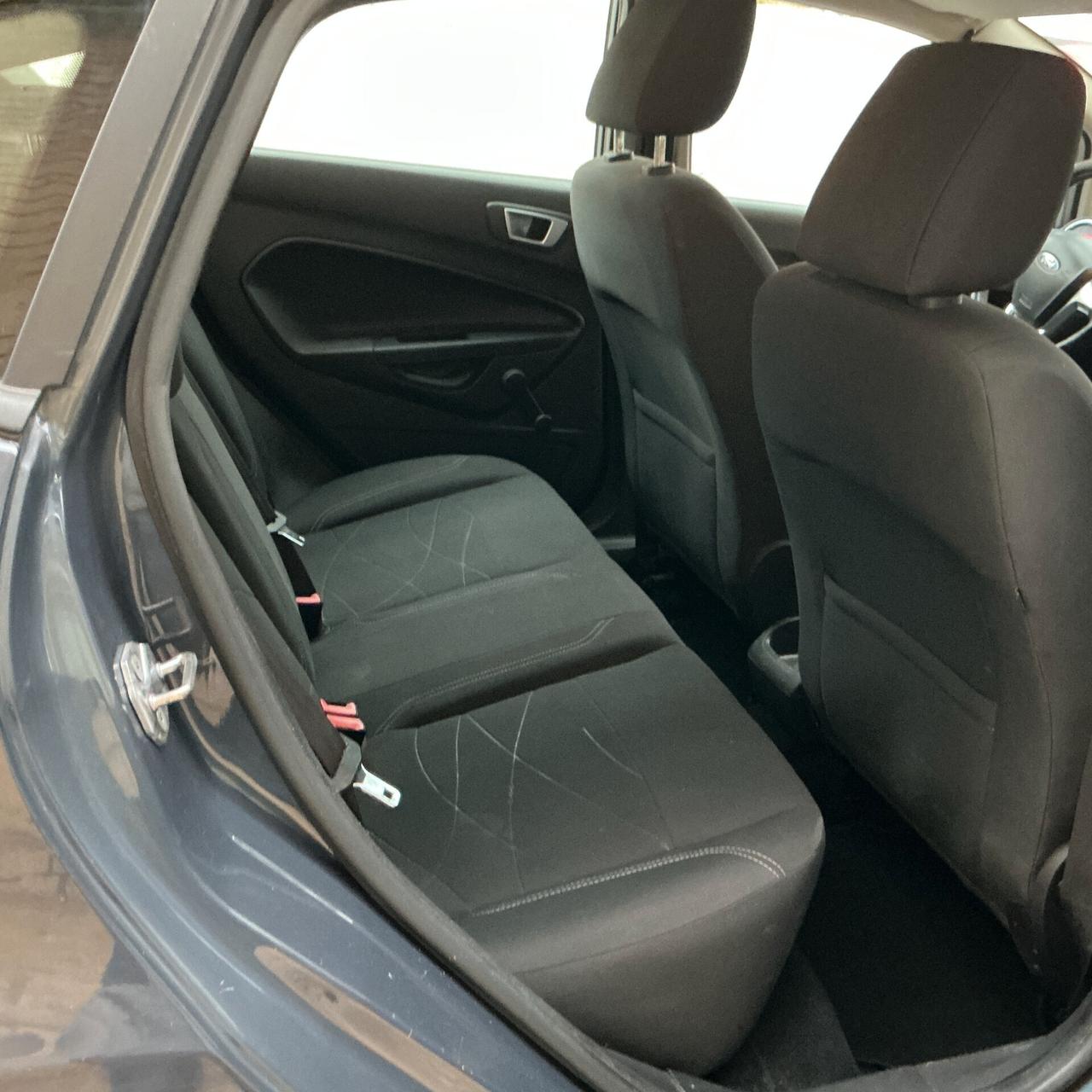Ford Fiesta 1.5 TDCi 75CV 5 porte