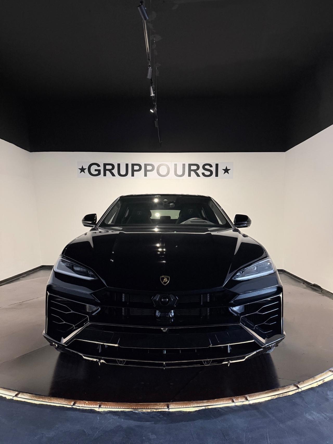 Lamborghini Urus 4.0 SE