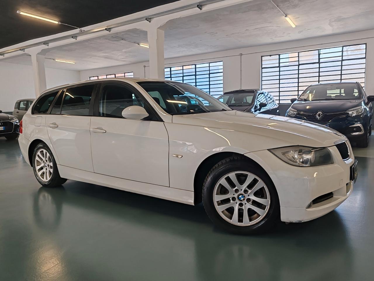 Bmw 320 320d cat Touring Attiva