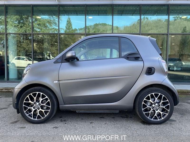 smart fortwo EQ Passion