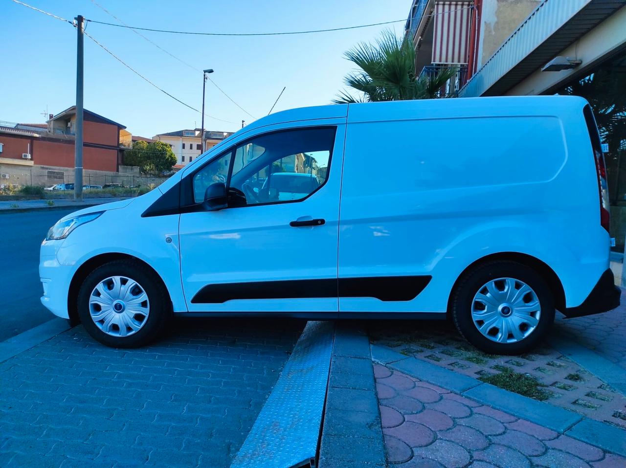 Ford Transit Connect 200 1.5 TDCi PC Furgone Trend