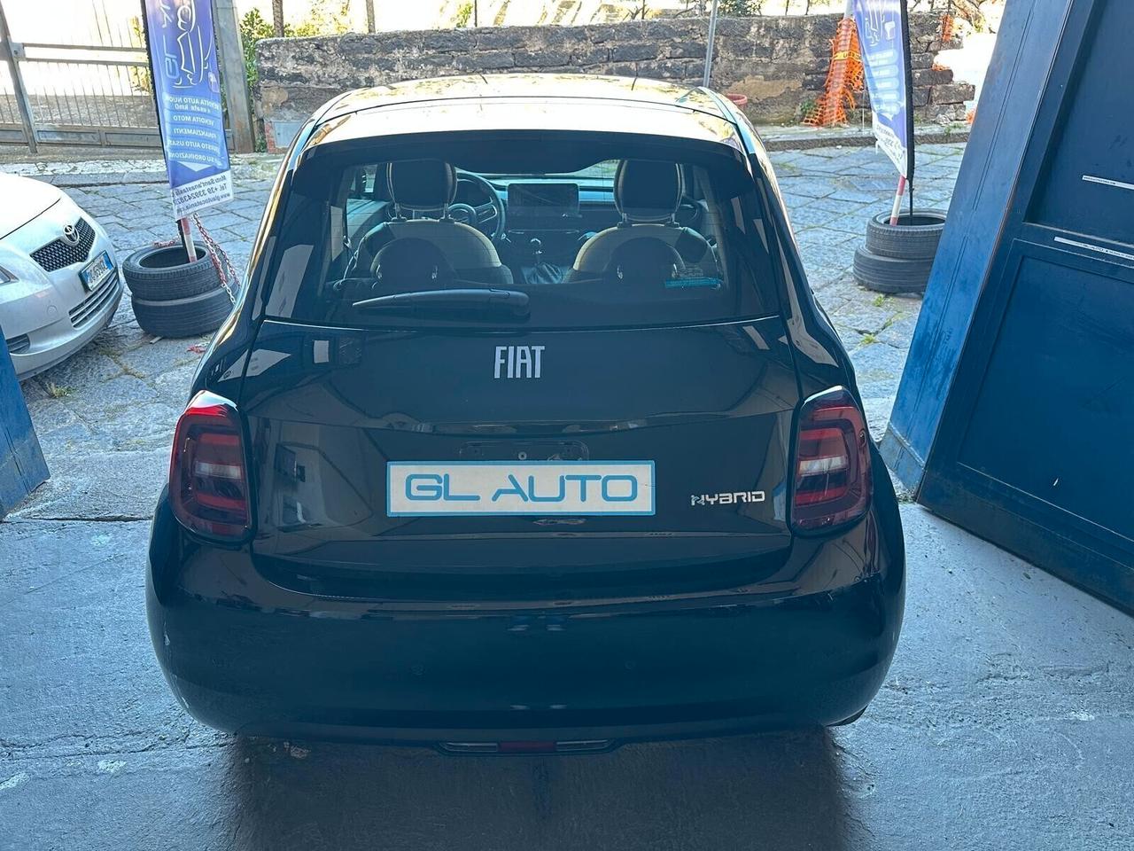 FIAT 500 HYBRID BERLINA POP 1.0 Hybrid Berlina MY 26