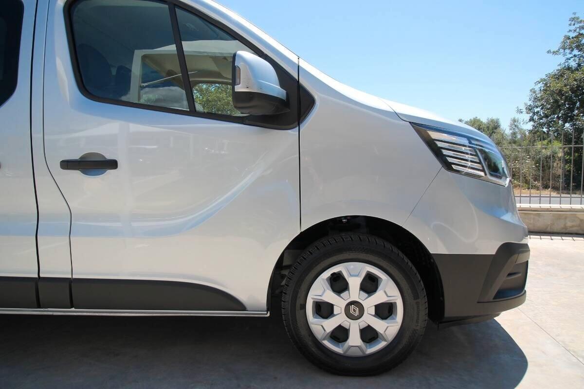 Renault Trafic 9p 150CV PL-TN Authentic|12.2024