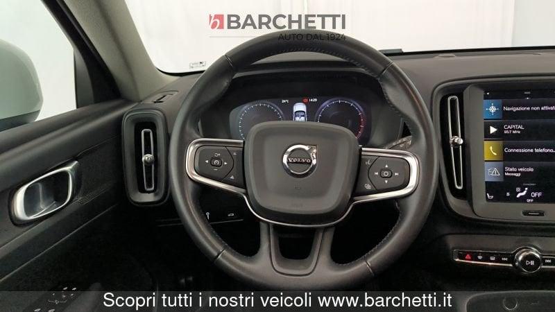 Volvo XC40 (2017----) T2 MOMENTUM CORE
