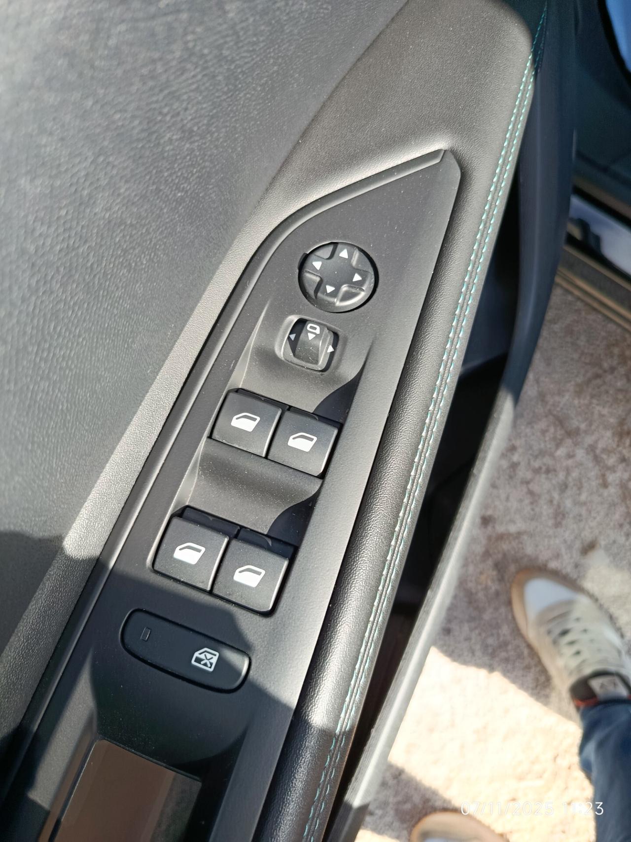 Peugeot 3008 BlueHDi 130 S&S EAT8 Allure Pack sconto finanziamento intero importo 1500 euro