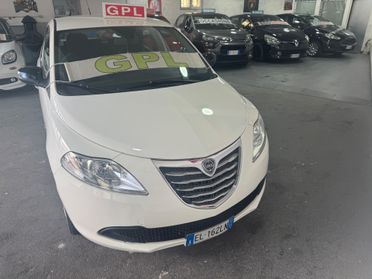 Lancia Ypsilon 1.2 69 CV 5 porte GPL Ecochic Gold