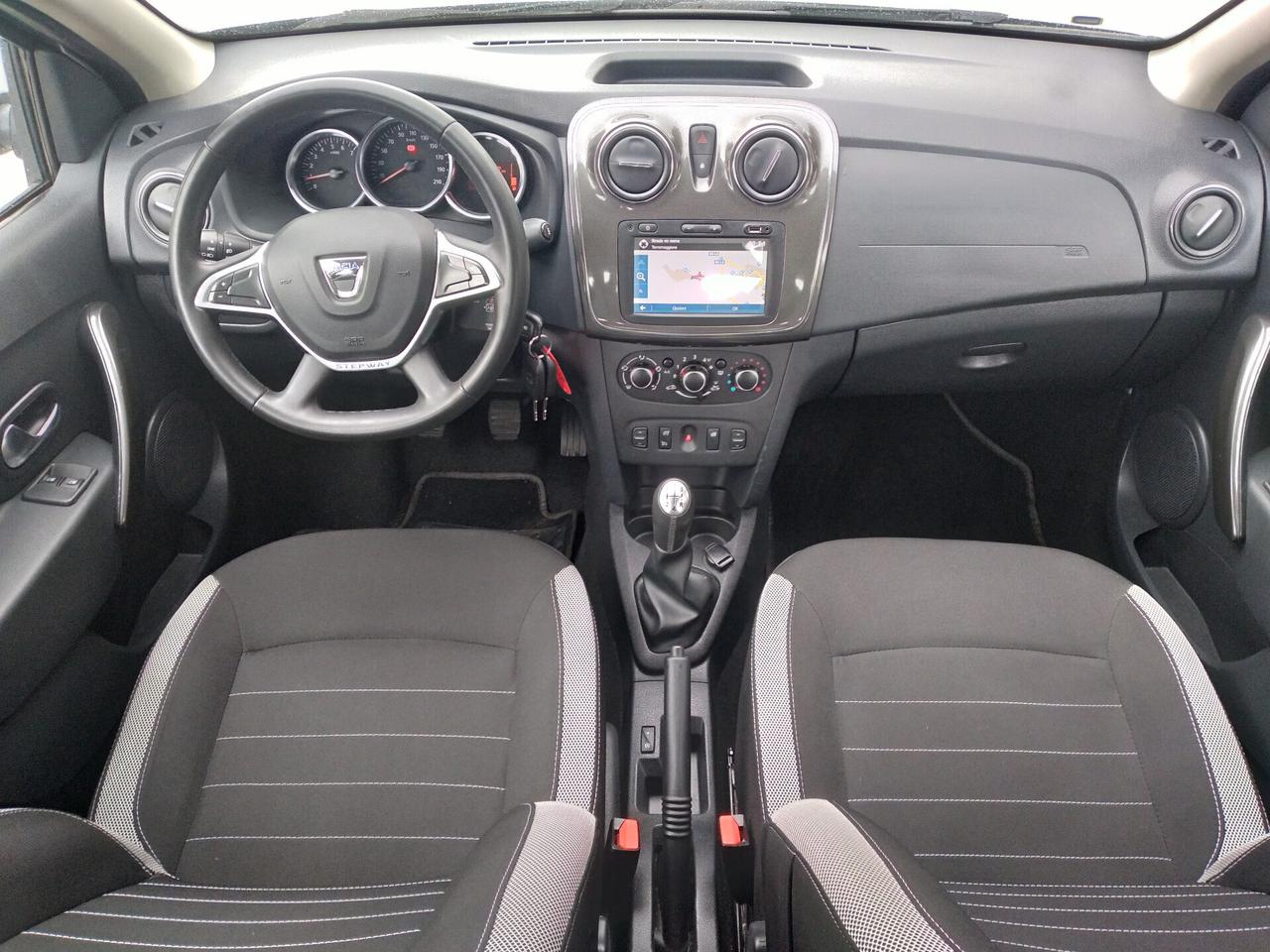 Dacia Sandero Stepway 1.5 Blue dCi 95 CV Comfort