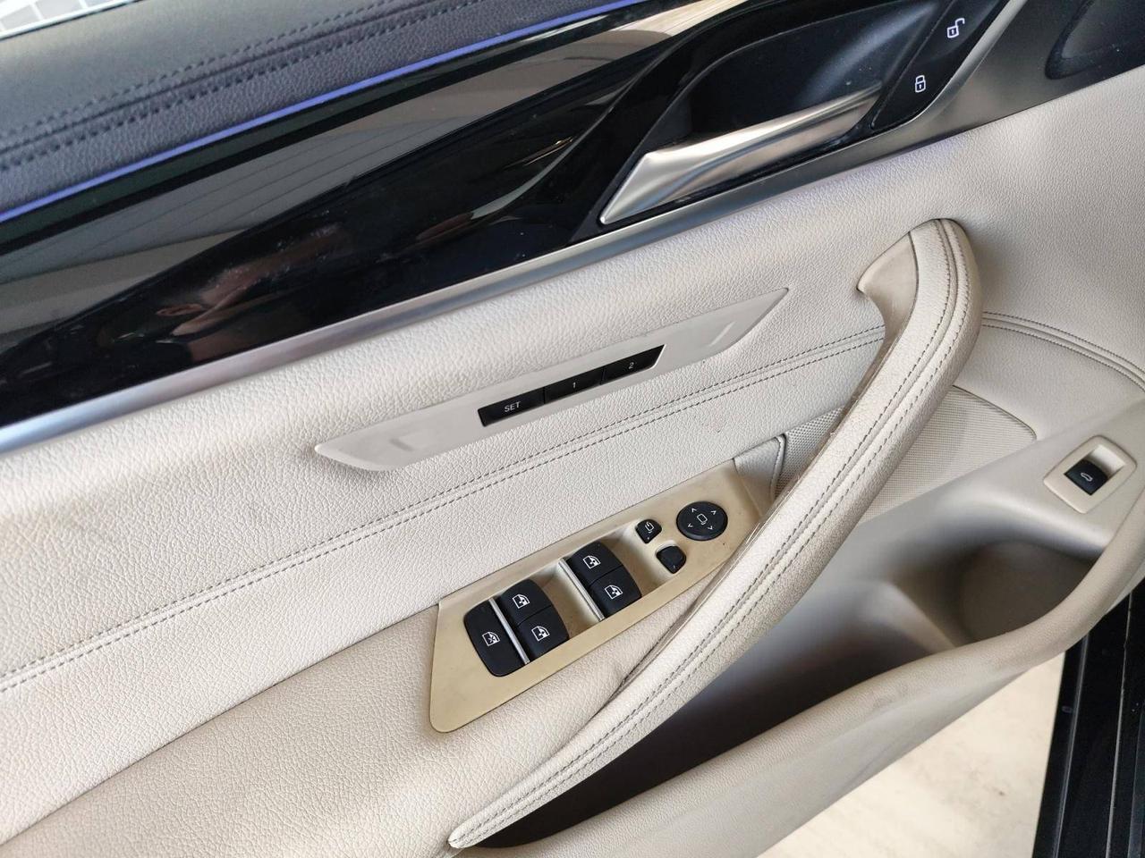 BMW Serie 5 520d Touring Luxury