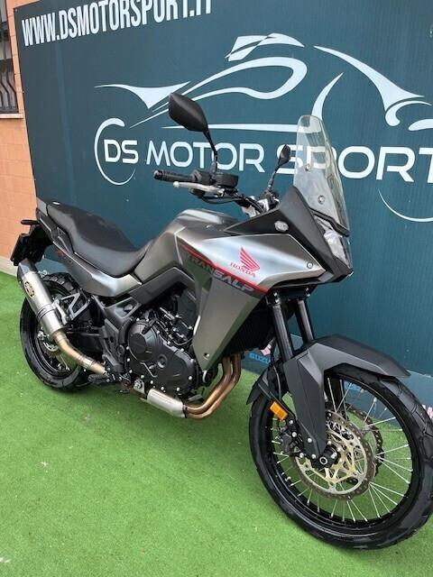 Honda Transalp 750 ABS UNICO PROPRIETARIO 4.000 KM