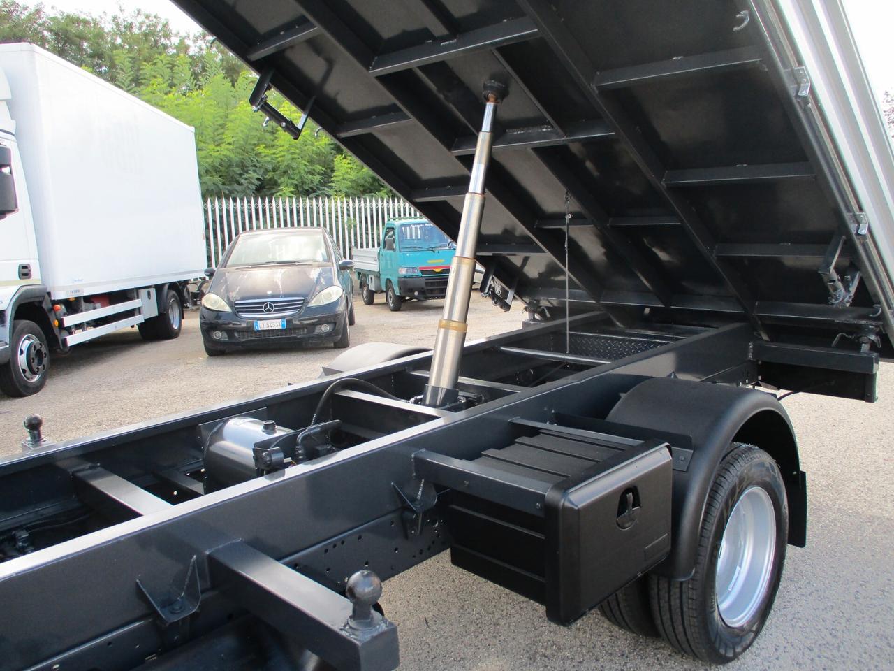 Iveco Daily 35C18 3000 180CV EURO 6 RIBALTABILE TRILA 160000KM