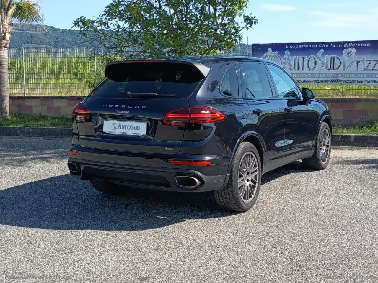PORSCHE Cayenne 3.0 Diesel Platinum Edition
