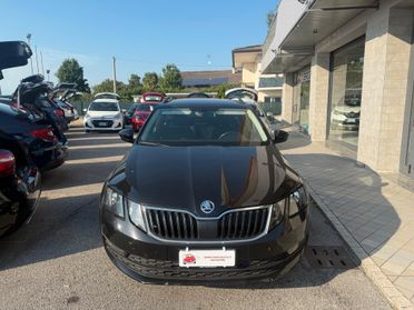 Skoda Octavia 1.6 Diesel Neopatentati Cambio Automatico