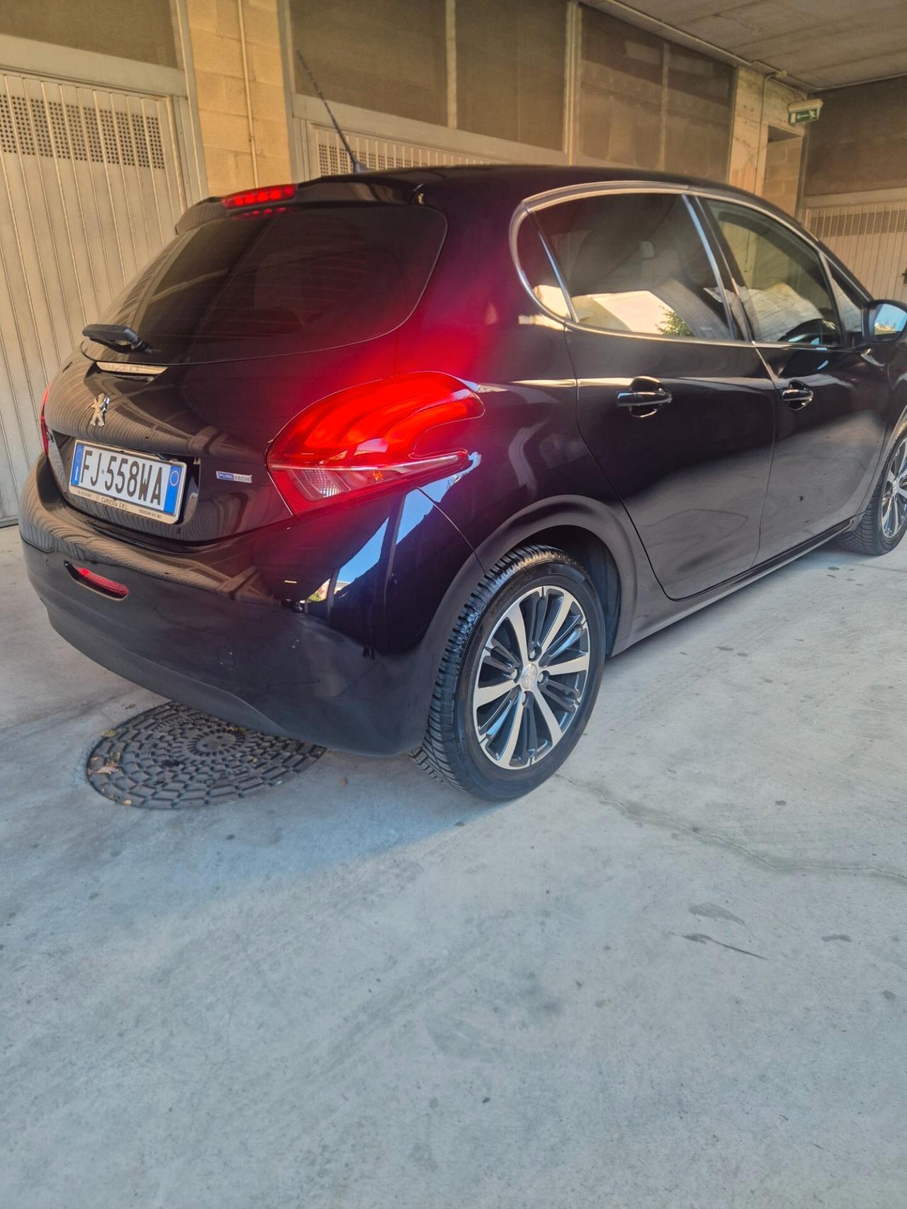 PEUGEOT 208 ALLURE 1.2 BENZINA EURO 6B