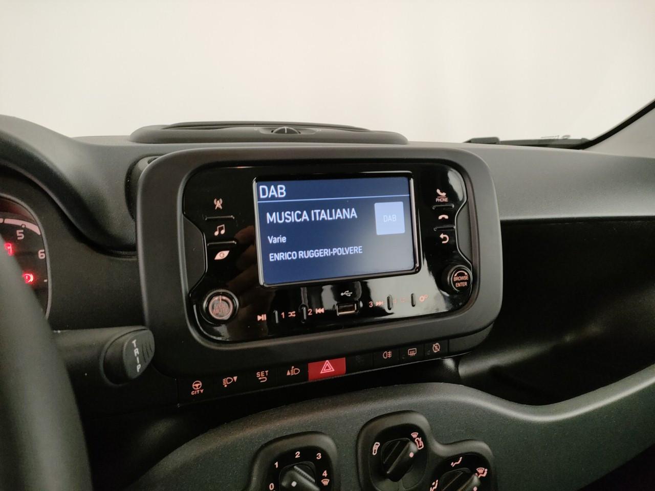 FIAT Panda 1.0 firefly hybrid s&s 70cv