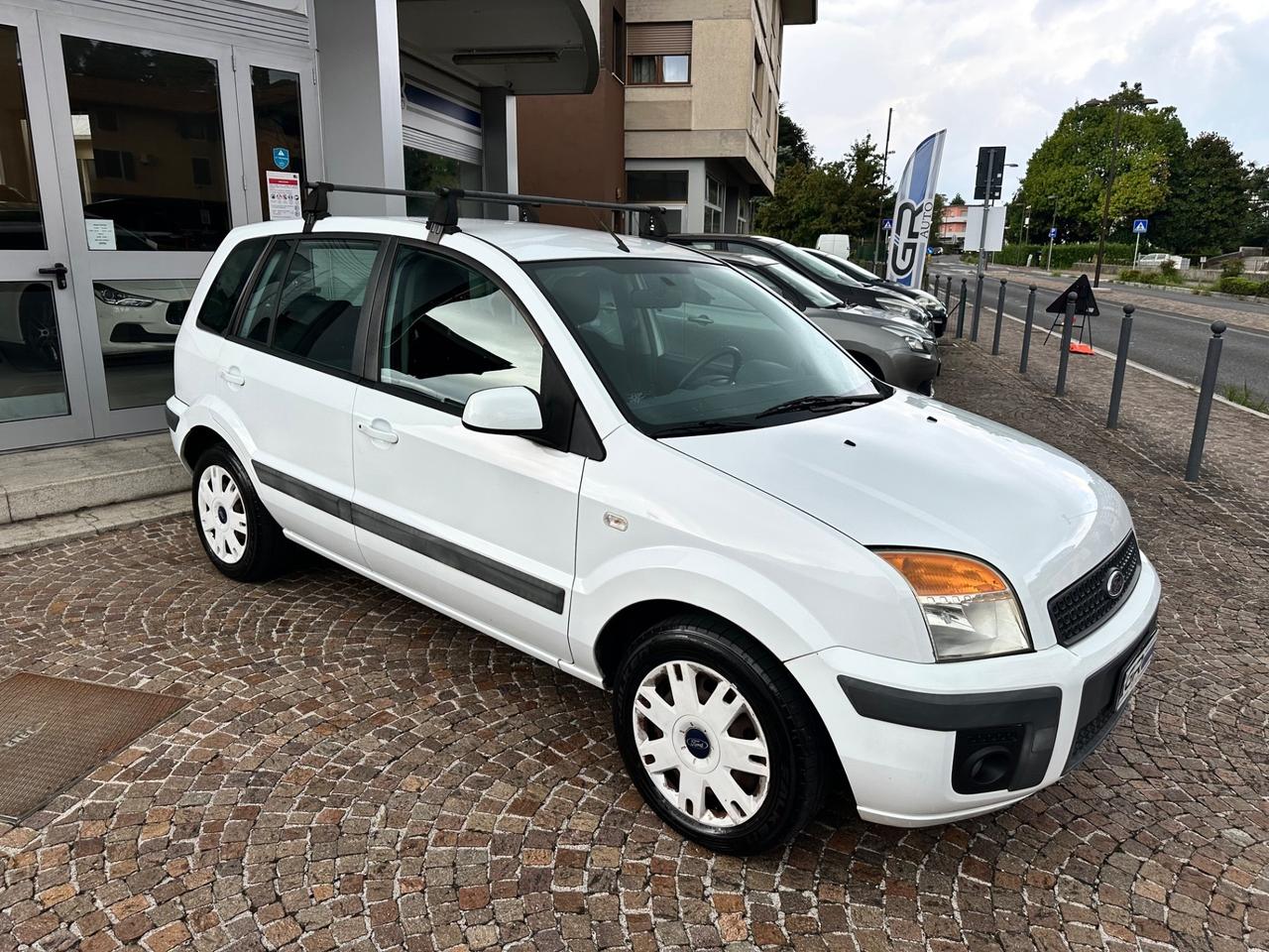 Ford Fusion 1.4Bz 80Cv 5p - Neopatentati