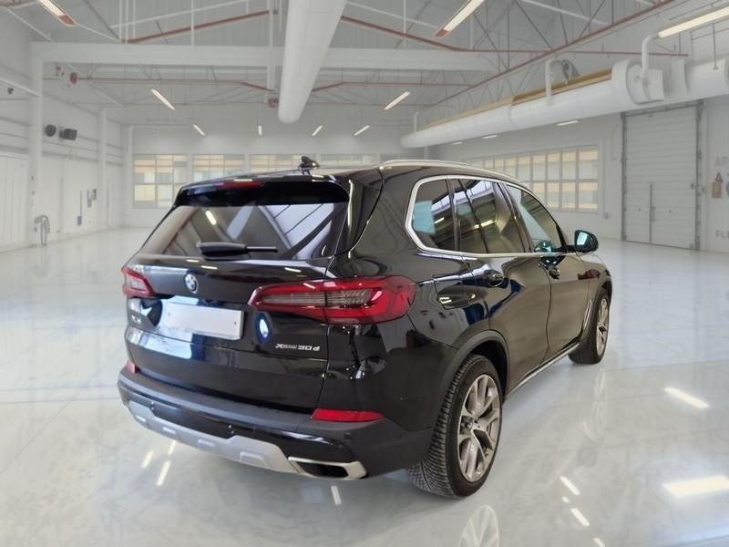 BMW X5 xDrive 30d MH48V XLine autom.