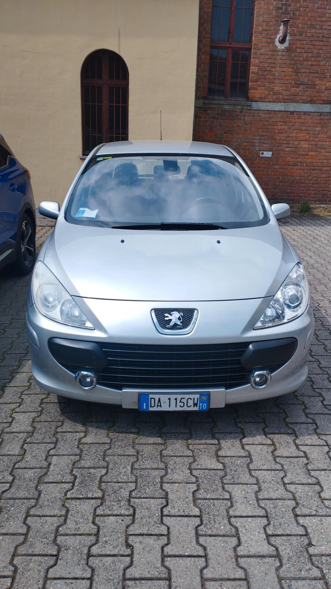 Peugeot 307 1.4 16V 5p. XT