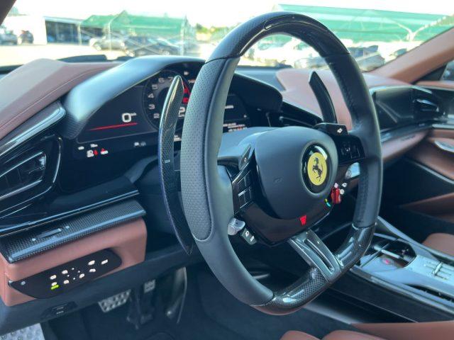 FERRARI Purosangue Purosangue