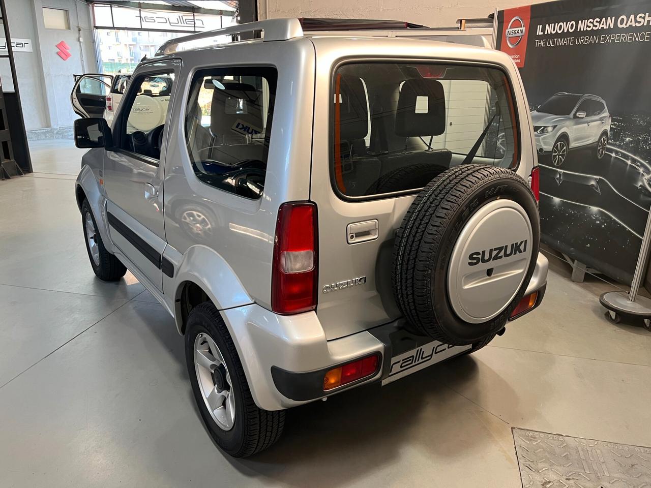 Suzuki Jimny 1.3i 4WD JLX+ - 22.000KM