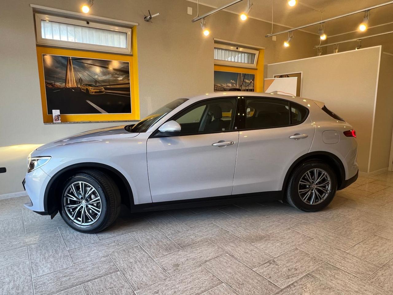 Alfa Romeo Stelvio Business Q4 #50063