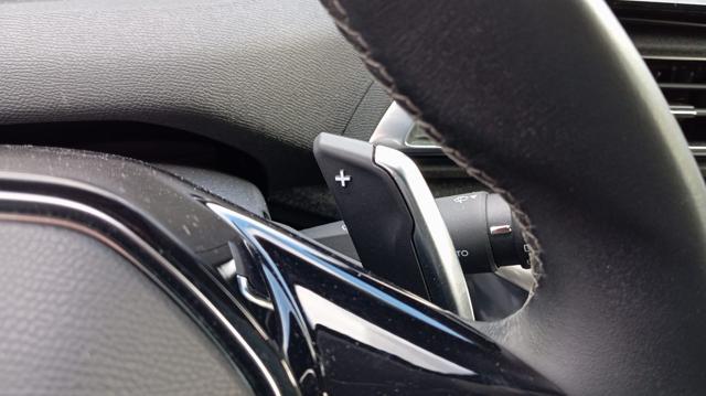 PEUGEOT 5008 *PROMO* BlueHDi 130 S&S Allure Pack