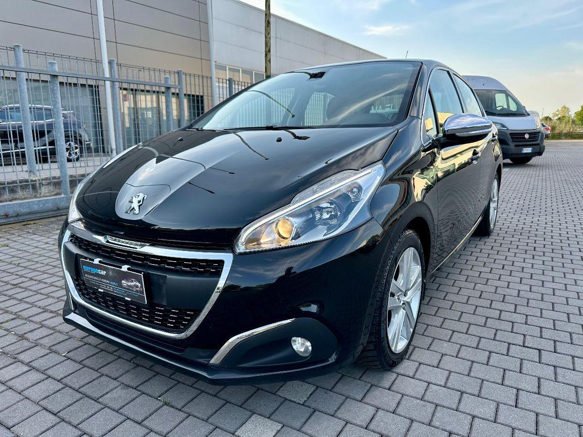 PEUGEOT - 208 - BlueHDi 100 S&S 5p. Allure Navi Pack