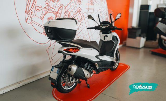 PIAGGIO Beverly 300 i.e. BEVERLY 300