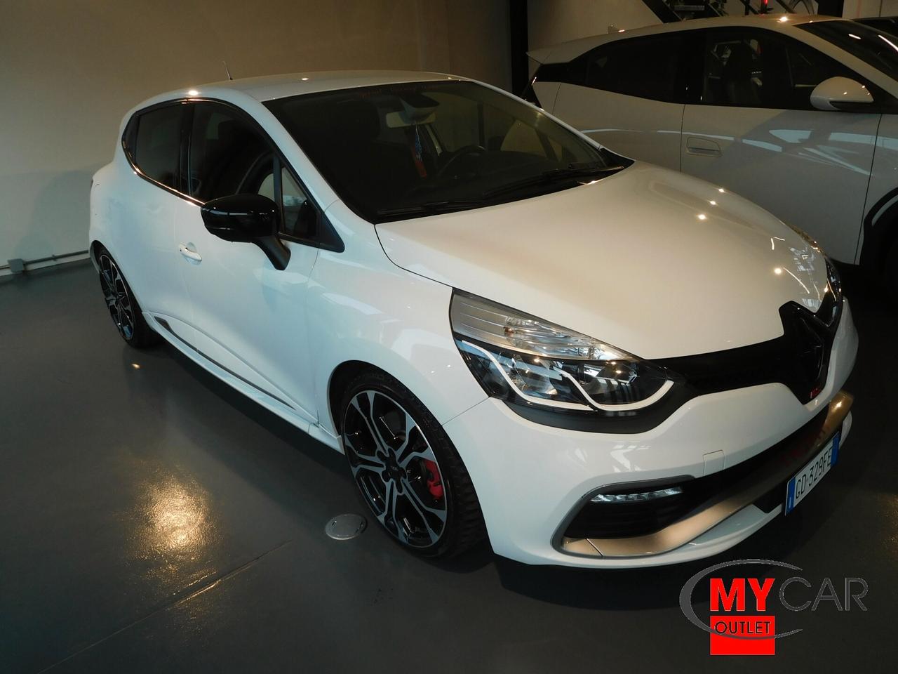 Renault Clio TCe 220cv EDC 5pt Energy R.S. Trophy