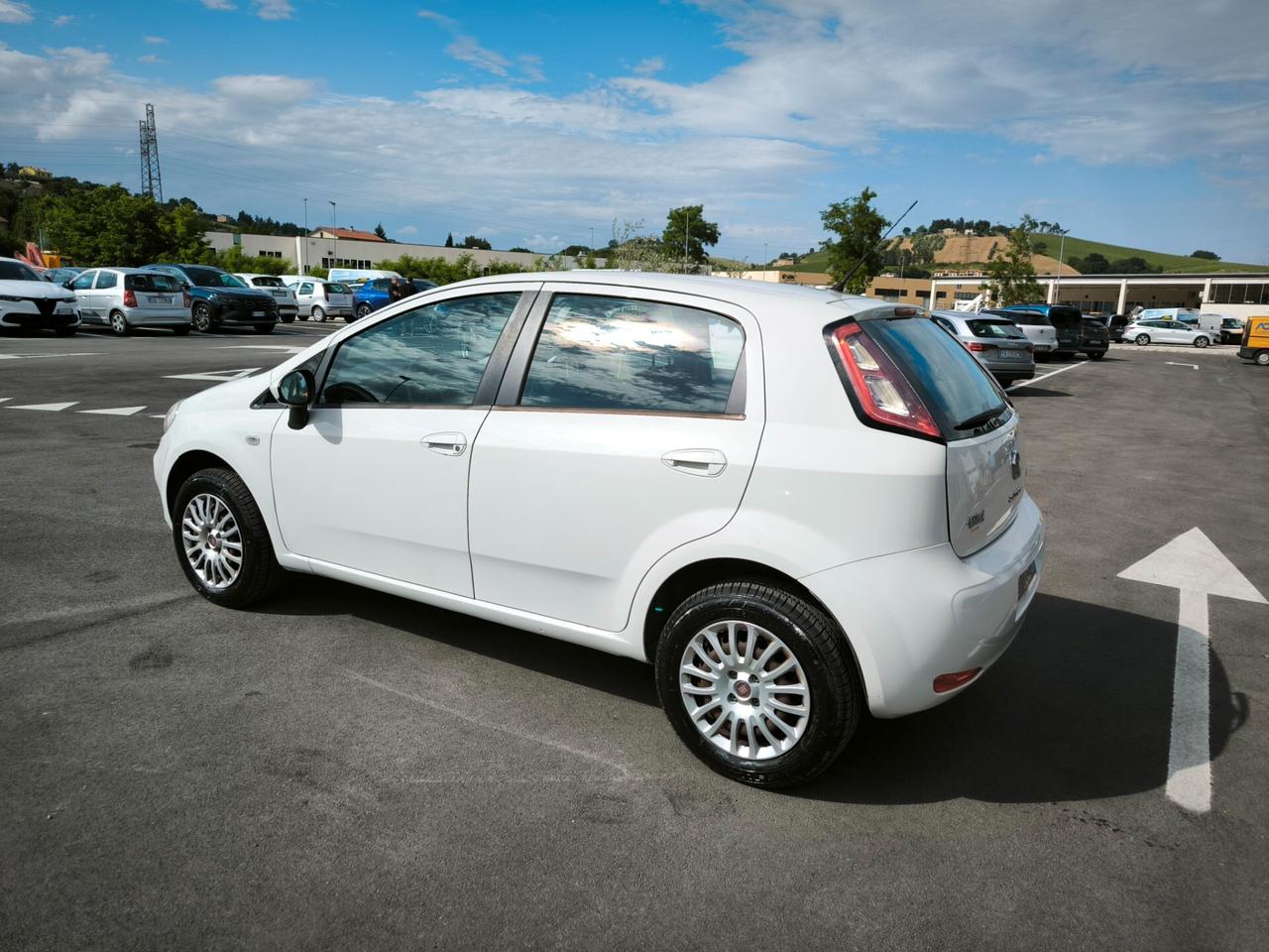 Fiat Punto 1.4 8V 5 porte Natural Power Street