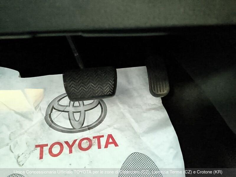 Toyota C-HR 1.8 Hybrid E-CVT Trend