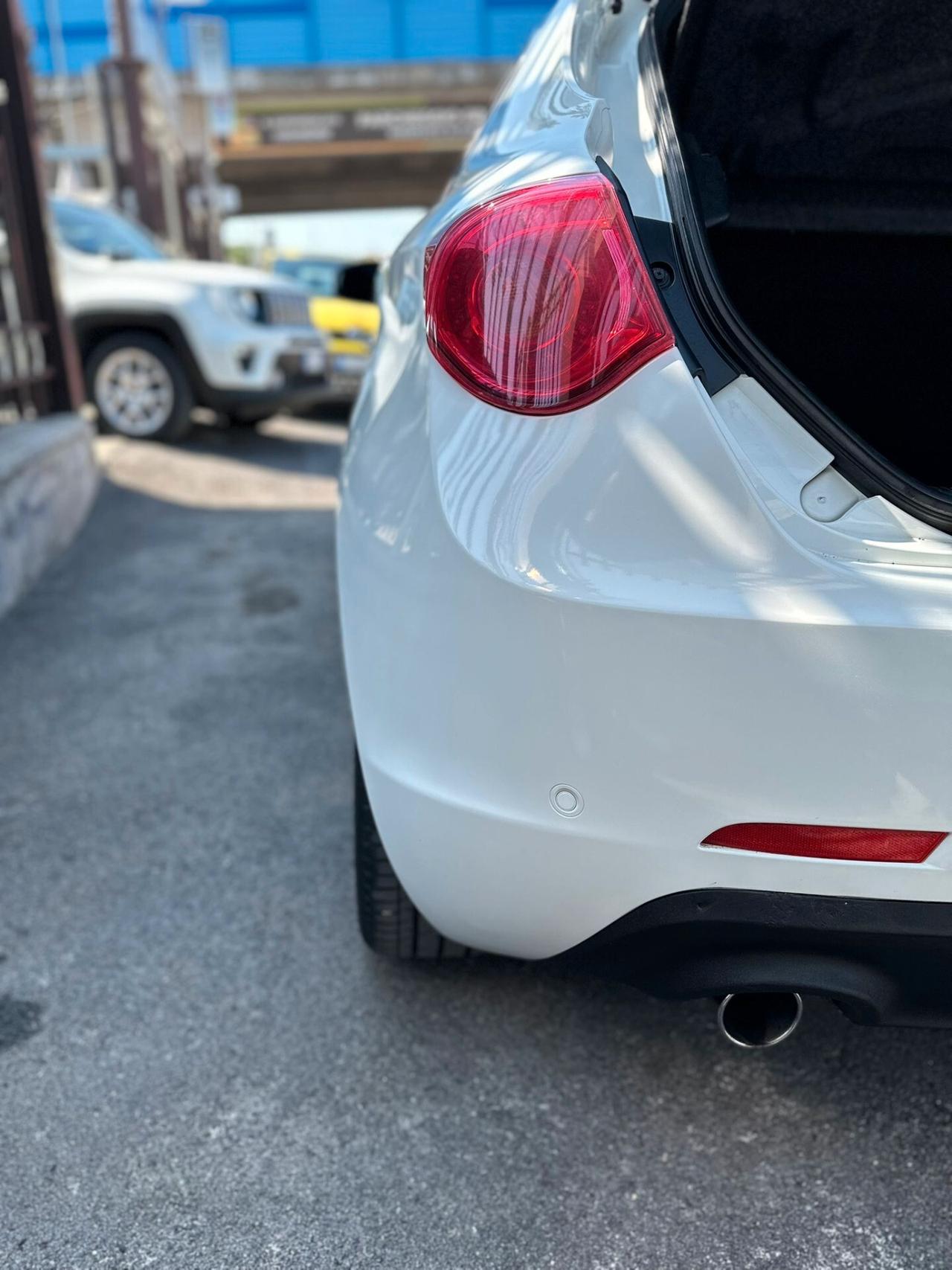 Alfa Romeo Giulietta 1.6 JTDm-2 105 CV Distinctive