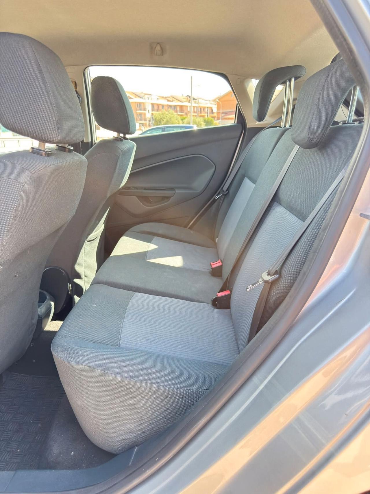 Ford Fiesta 1.4 TDCi 5p. Titanium