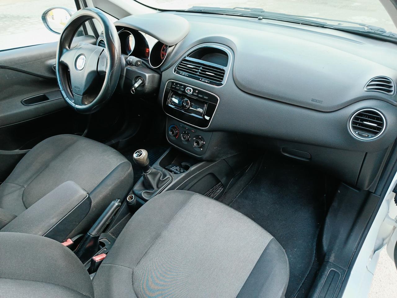 Fiat Punto 1.3 MJT II 75 CV 5 porte Young
