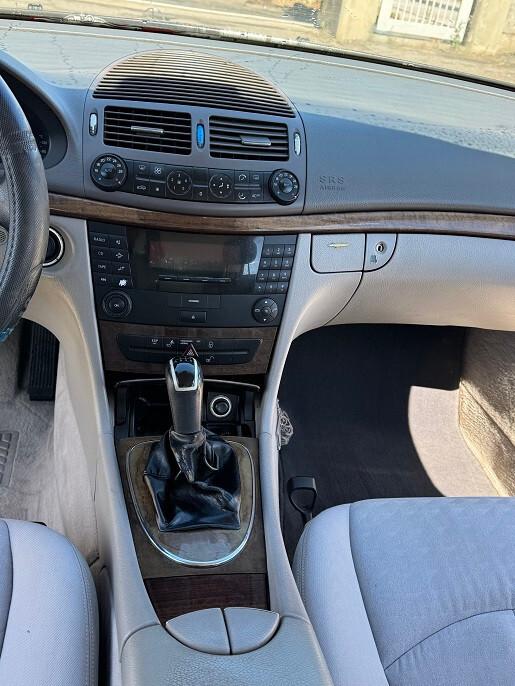 Mercedes-benz E 270 CDI cat Avantgarde