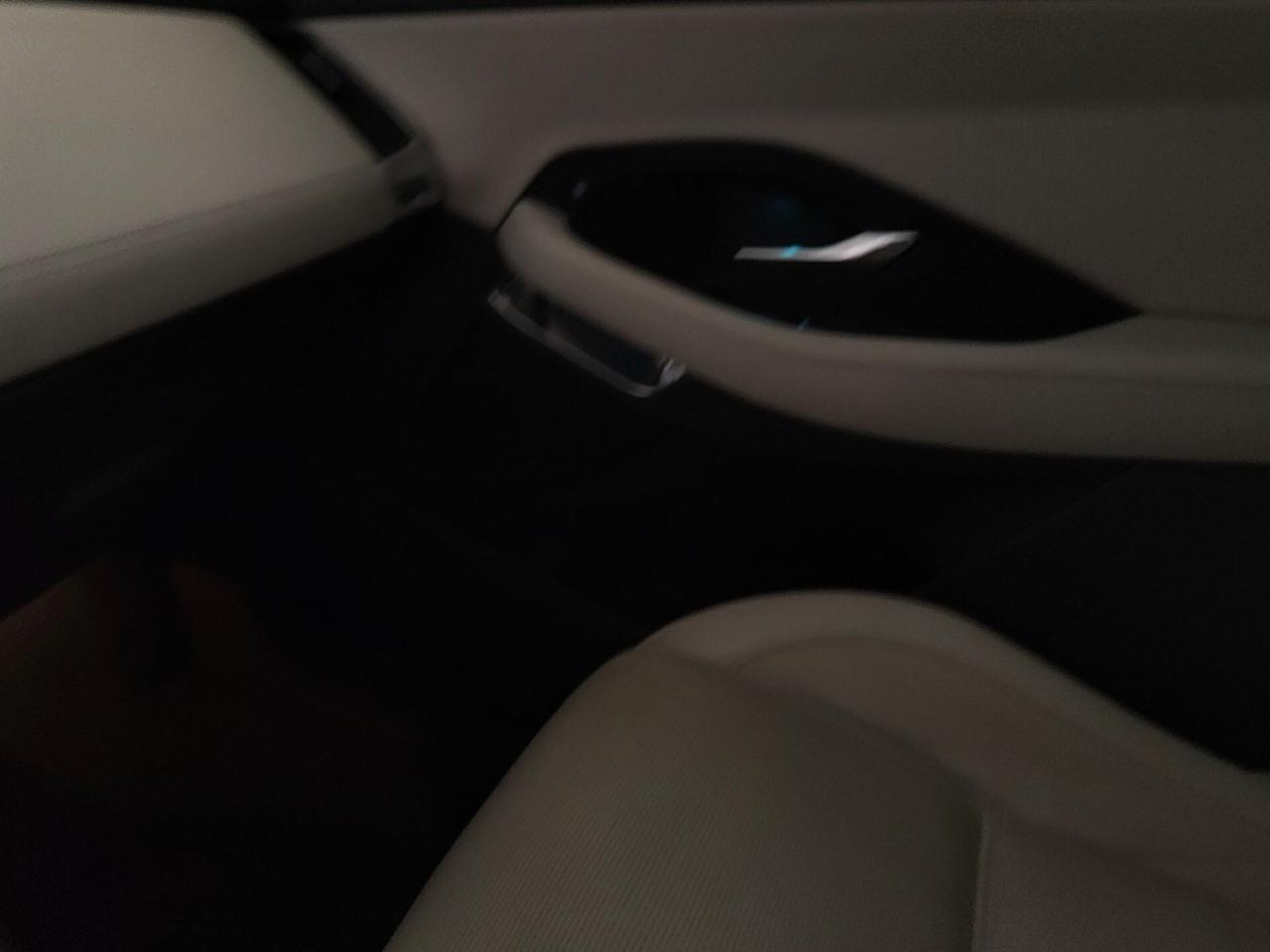 Jaguar E-Pace 2.0D 150 CV R-Dynamic S