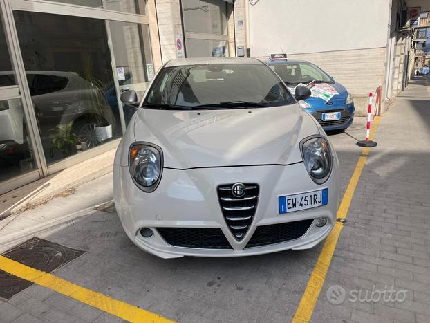 Alfa Romeo MiTo, 1.3 jtdm Distinctive 85cv