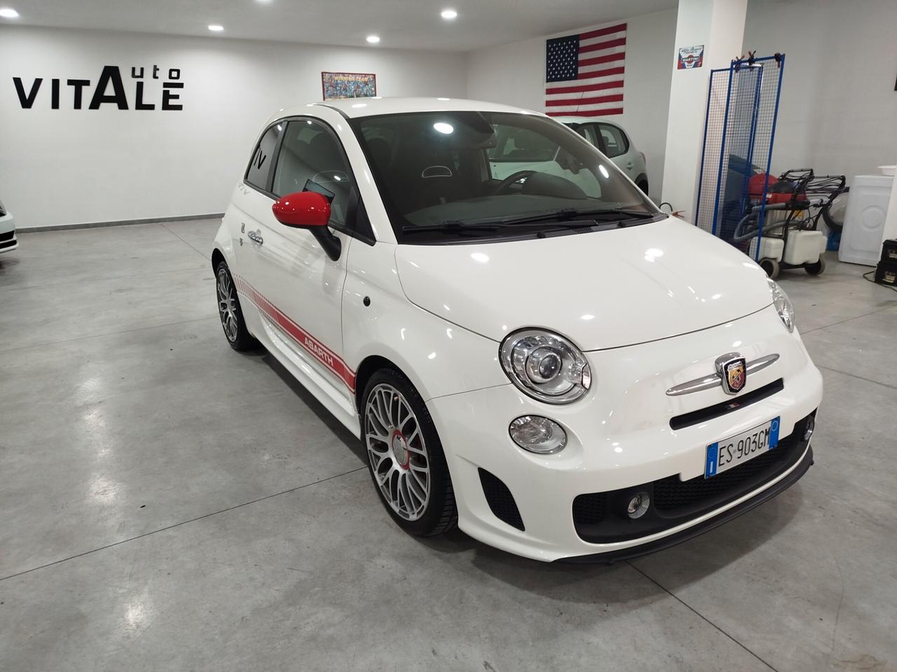 Abarth 500 1.4 Turbo T-Jet Custom
