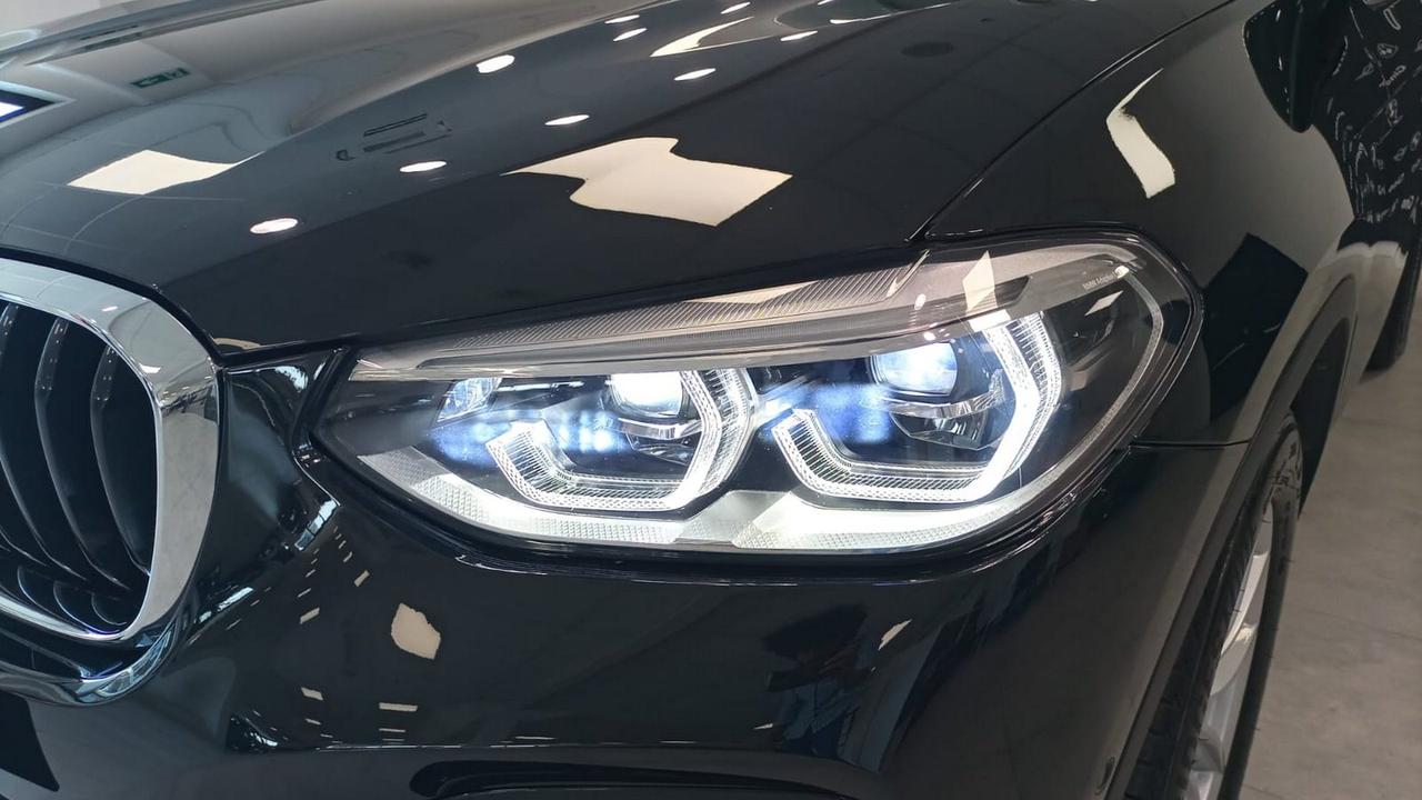 BMW X4 G02 2018 - X4 xdrive20d Business Advantage auto